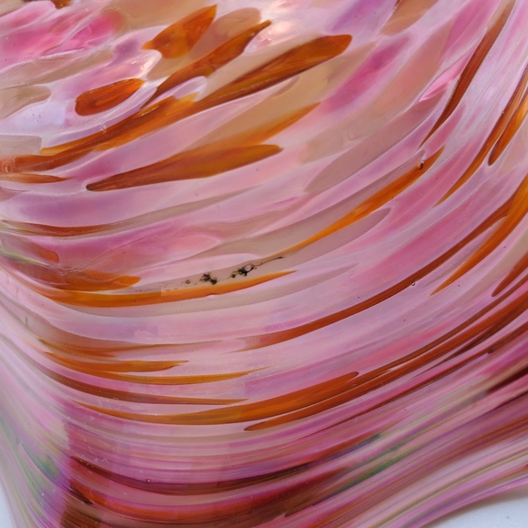 Beautiful PNW Seattle Glass-Eye Studio Art Glass Wave Bowl "Flamingo". EUC. - Picture 8 of 10